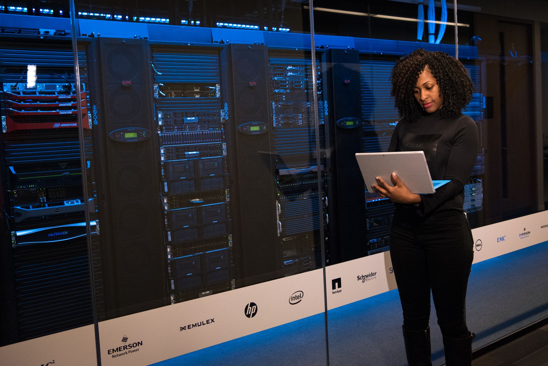Long-form cybersecurity analysis on a workstation